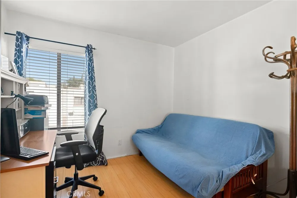 18350 Hatteras Street #267 Tarzana, CA 91356