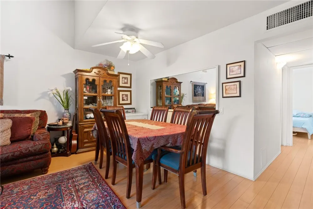 18350 Hatteras Street #267 Tarzana, CA 91356