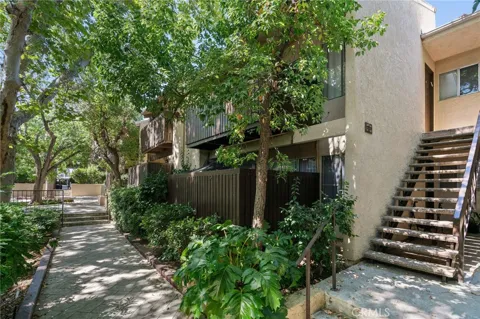 18350 Hatteras Street #267