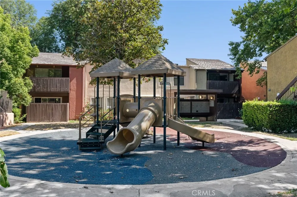18350 Hatteras Street #267 Tarzana, CA 91356