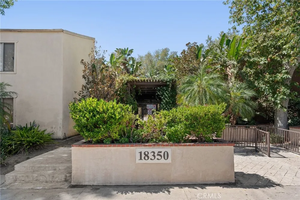 18350 Hatteras Street #267 Tarzana, CA 91356