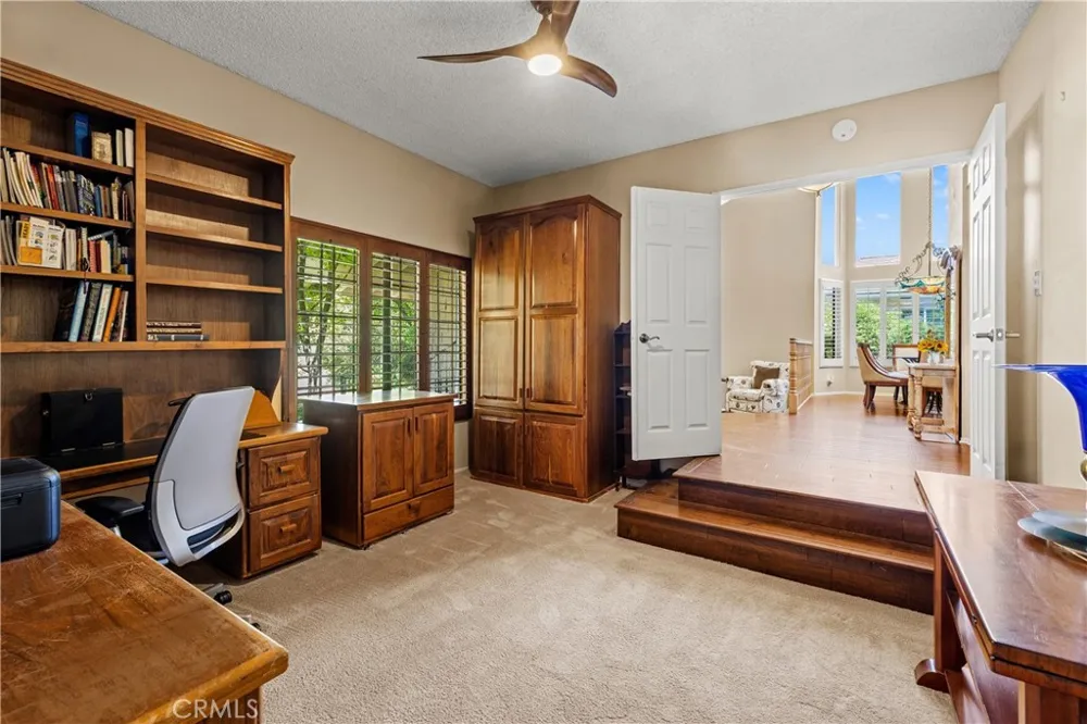 11934 Rexbon Granada Hills, CA 91344