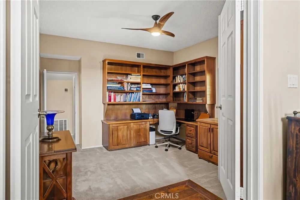 11934 Rexbon Granada Hills, CA 91344