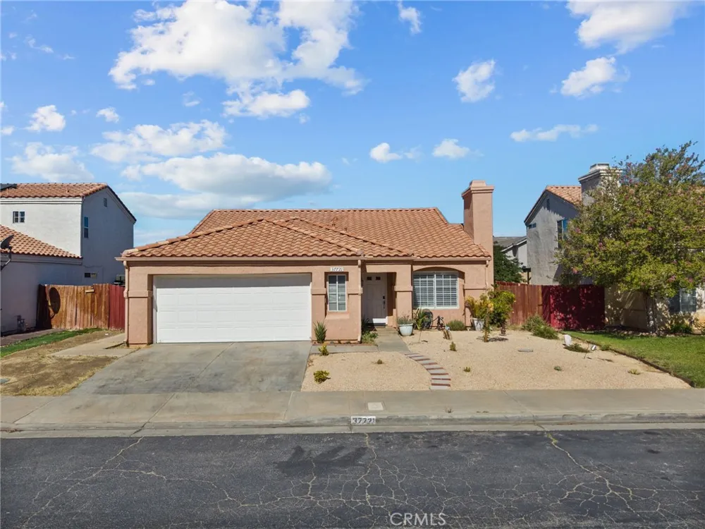 37721 Harvey Street Palmdale, CA 93550