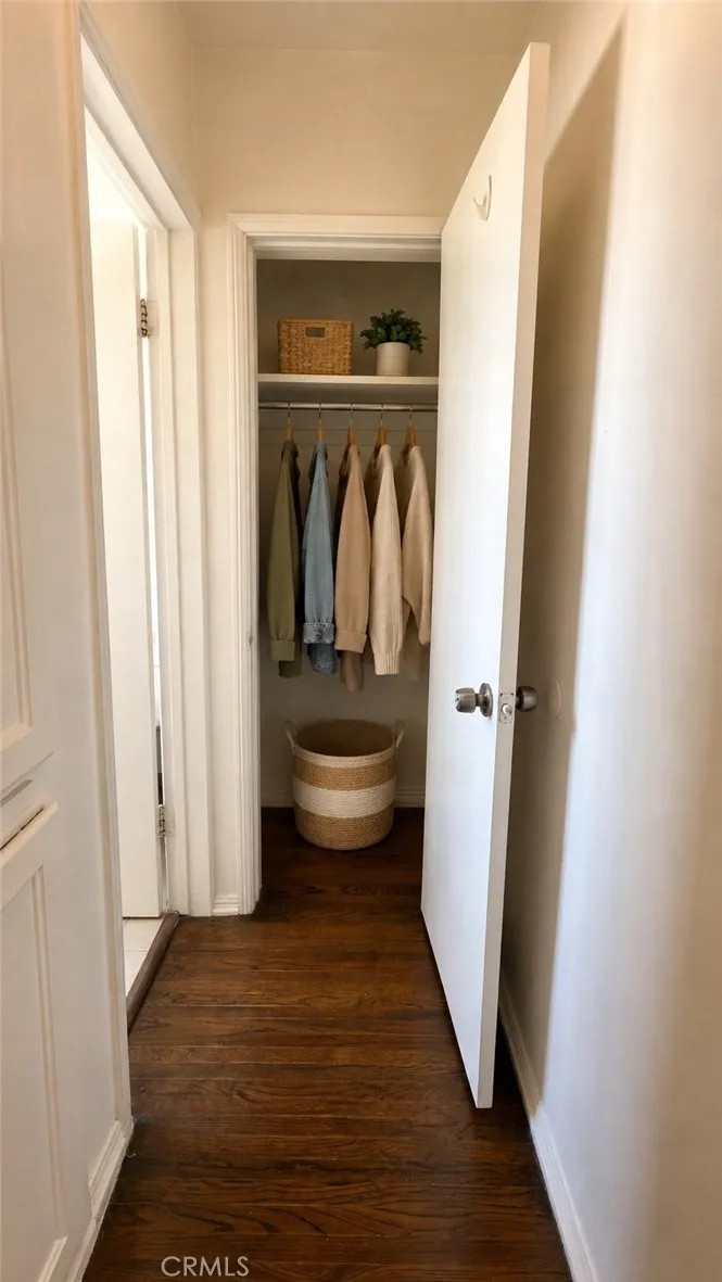 3930 Kentucky #1 Los Angeles, CA 90068