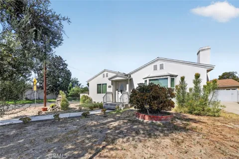 6101 Denny Avenue