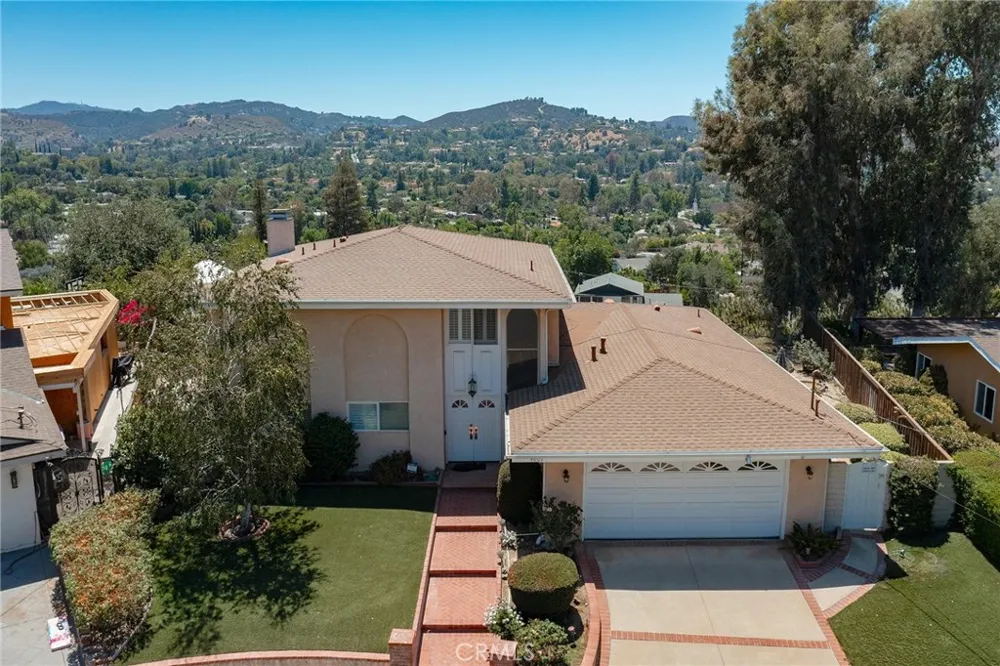 4607 Romberg Place Woodland Hills, CA 91364