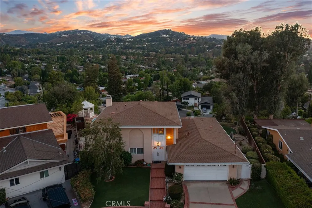 4607 Romberg Place Woodland Hills, CA 91364