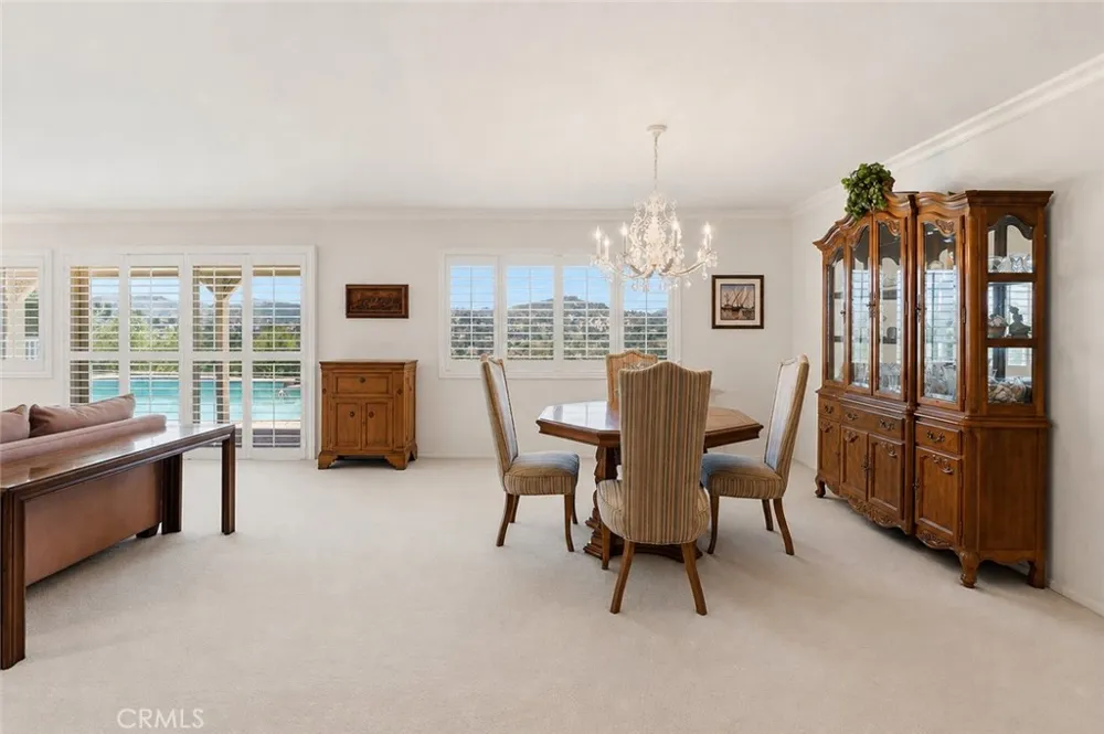 4607 Romberg Place Woodland Hills, CA 91364