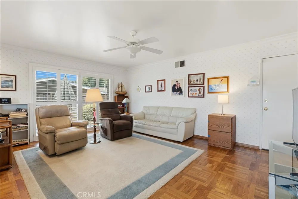 4607 Romberg Place Woodland Hills, CA 91364