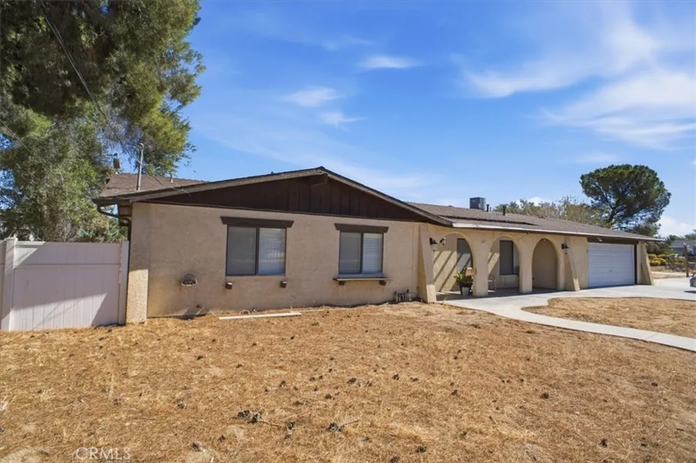 5141 W Avenue K14 Quartz Hill, CA 93536