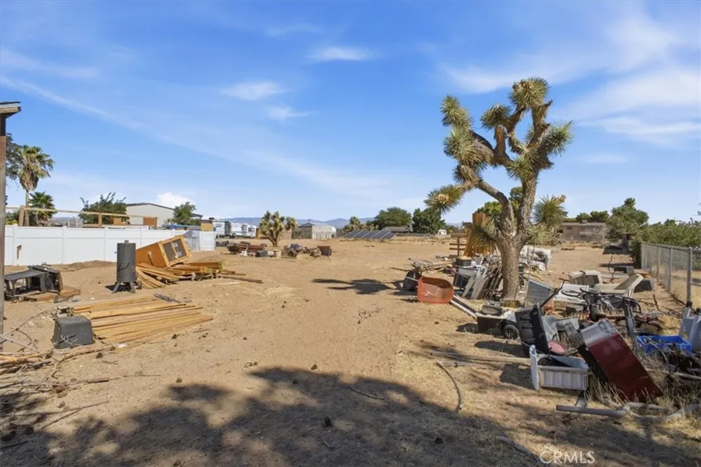 5141 W Avenue K14 Quartz Hill, CA 93536