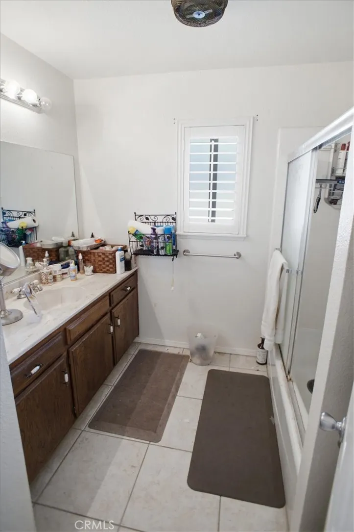 5141 W Avenue K14 Quartz Hill, CA 93536