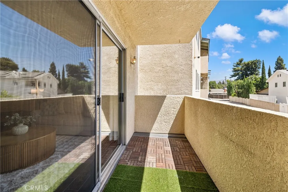 10636 Woodley Avenue #47 Granada Hills, CA 91344