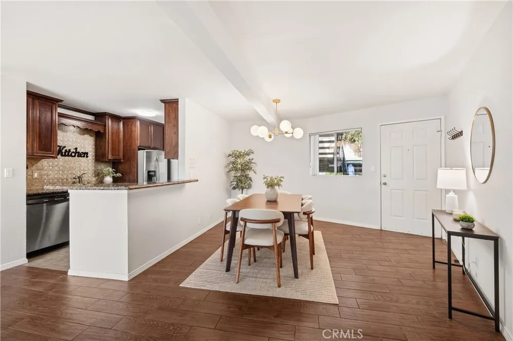 10636 Woodley Avenue #47 Granada Hills, CA 91344