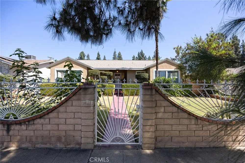 15739 Chatsworth Granada Hills, CA 91344