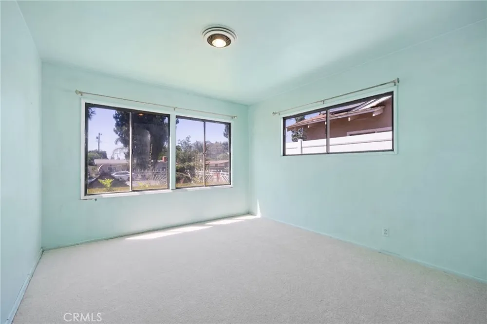 15739 Chatsworth Granada Hills, CA 91344
