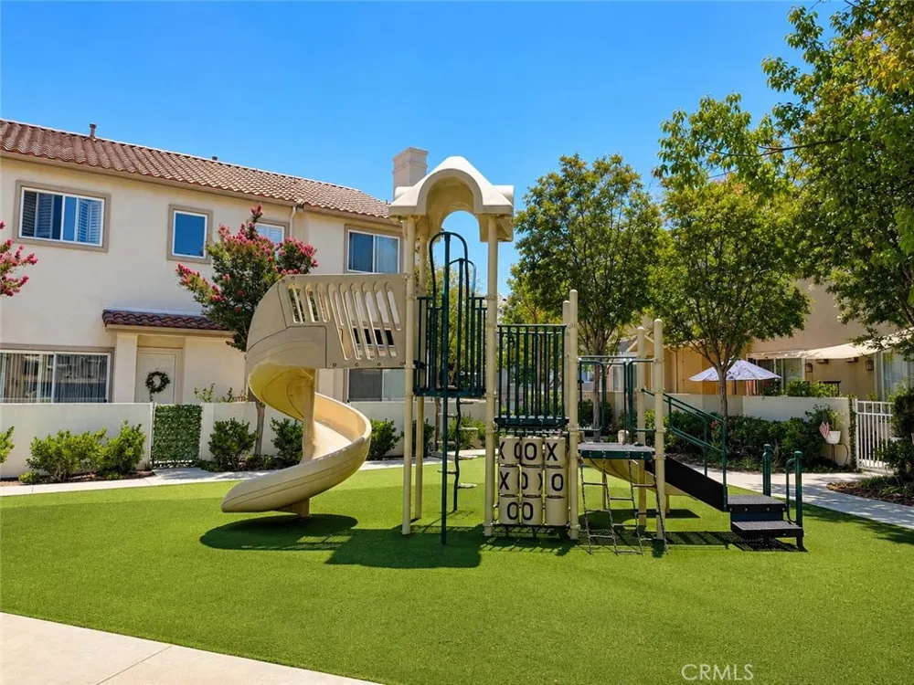 25768 Perlman Place #A Stevenson Ranch, CA 91381