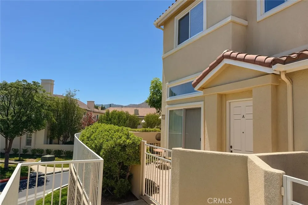 25768 Perlman Place #A Stevenson Ranch, CA 91381