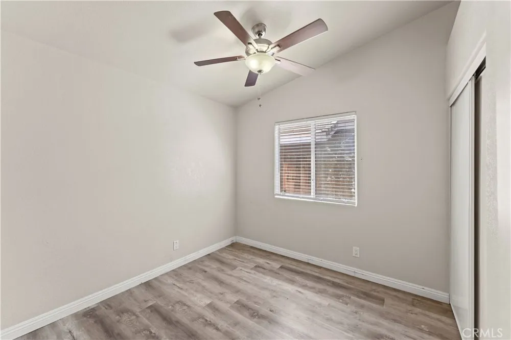 1645 E Kettering Lancaster, CA 93535