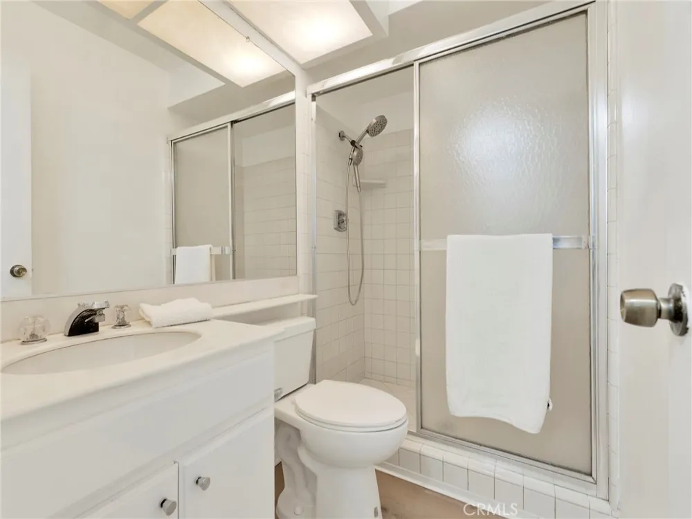 7800 Topanga Canyon Boulevard #216 Canoga Park, CA 91304