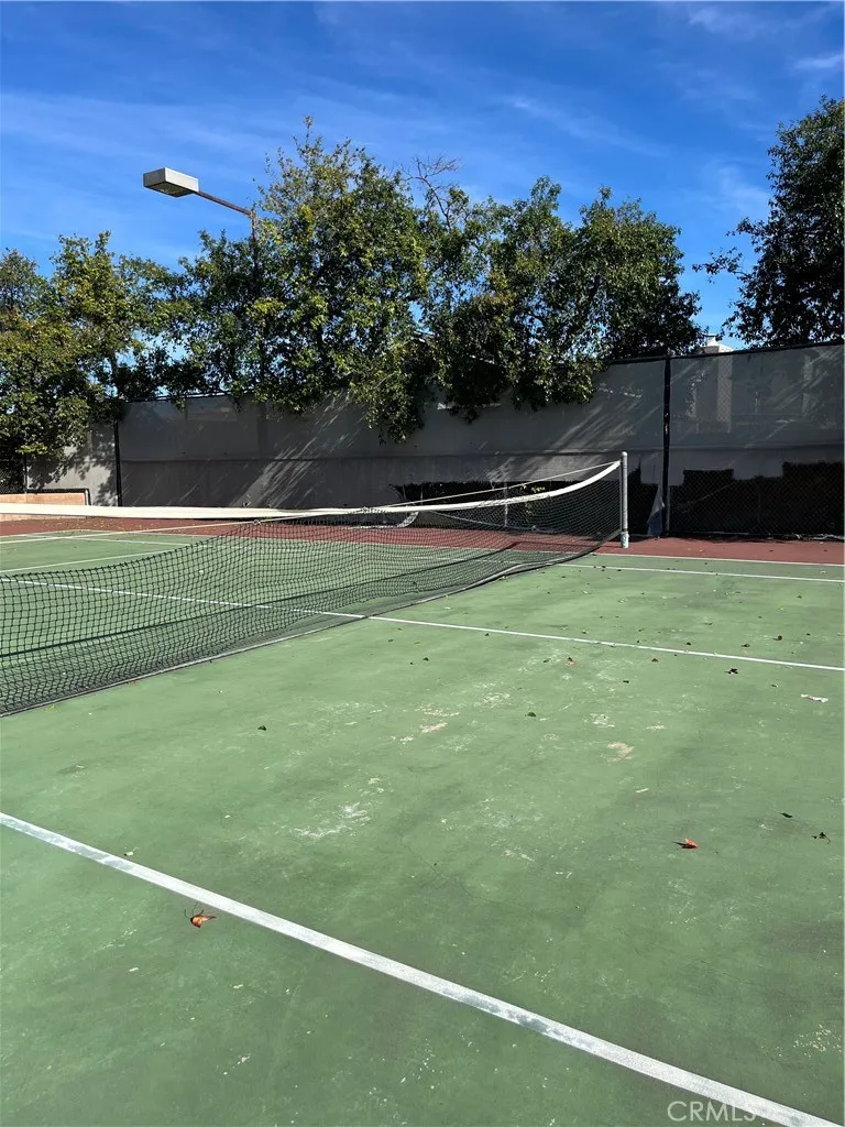 7800 Topanga Canyon Boulevard #216 Canoga Park, CA 91304