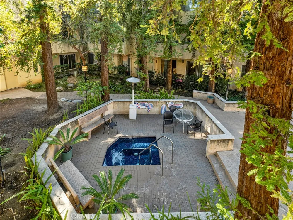 7800 Topanga Canyon Boulevard #216 Canoga Park, CA 91304