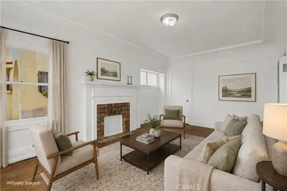 1061 Minerva Long Beach, CA 90813