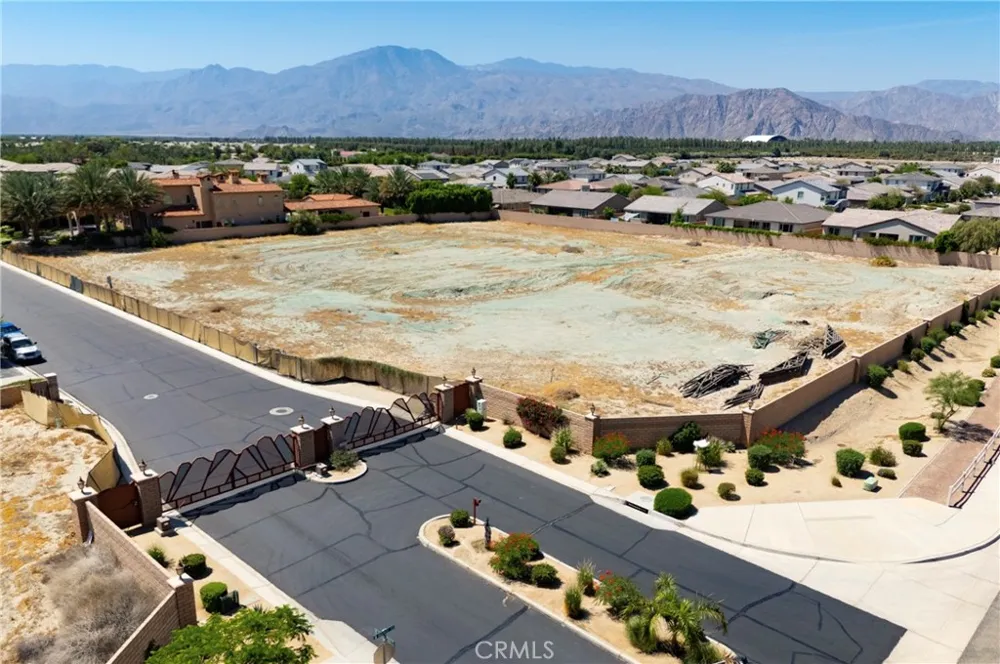 50045 Vista Montana Court Indio, CA 92201