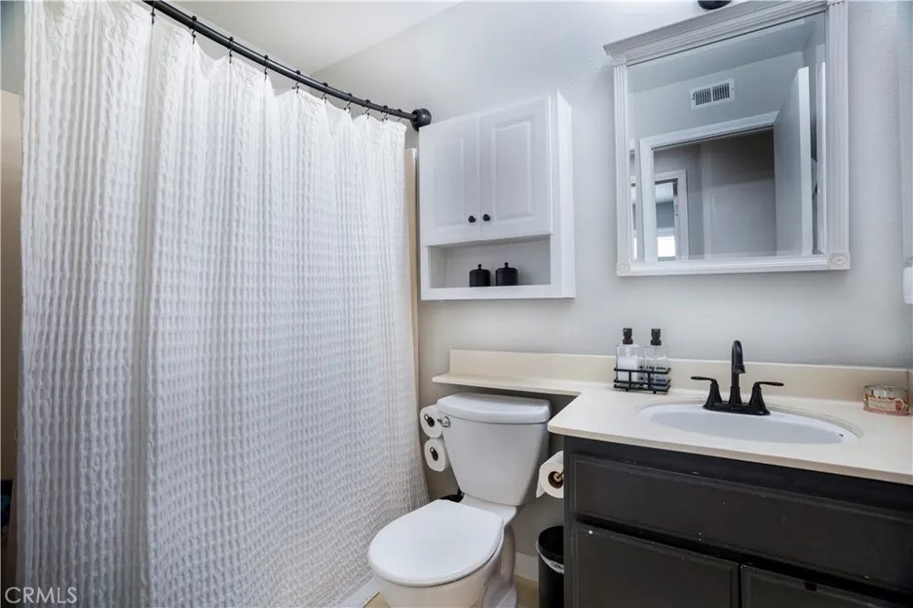 28291 Bockdale Ave. Canyon Country, CA 91387