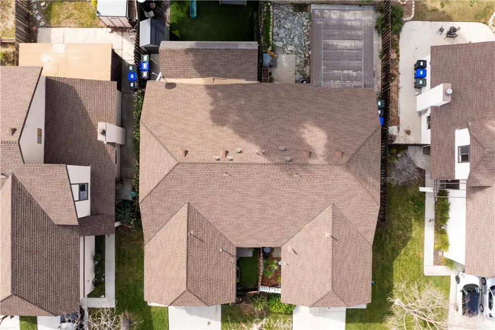28291 Bockdale Ave. Canyon Country, CA 91387