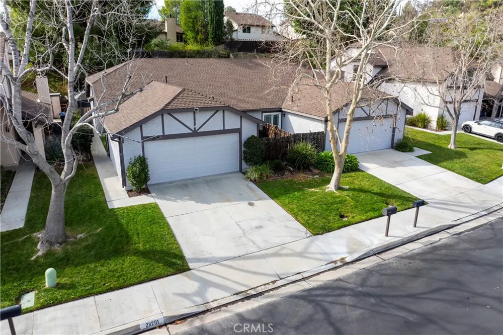 28291 Bockdale Ave. Canyon Country, CA 91387