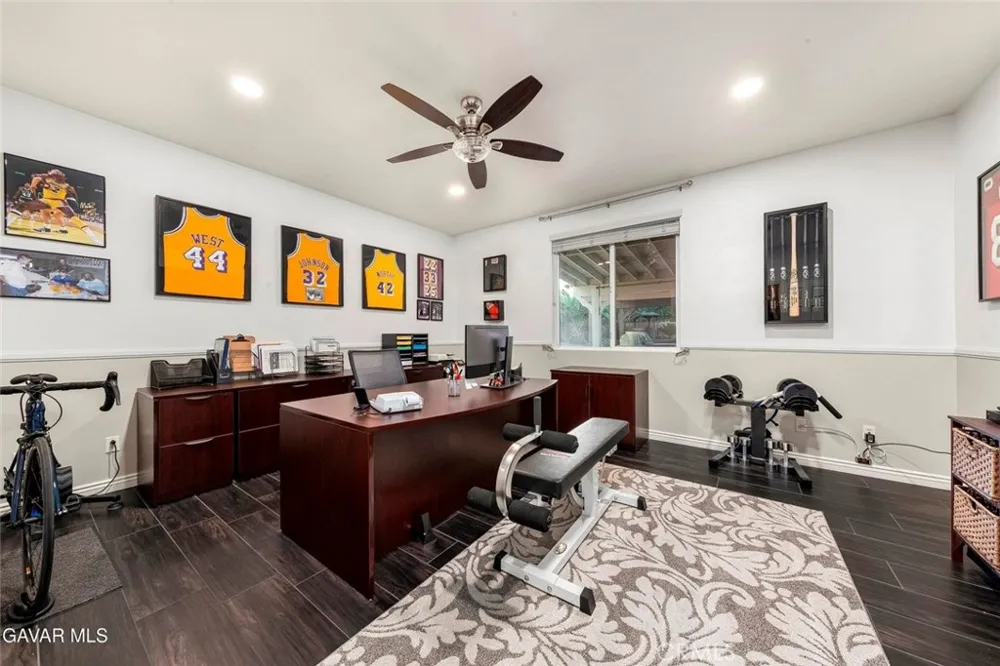 40929 Woodshire Palmdale, CA 93551