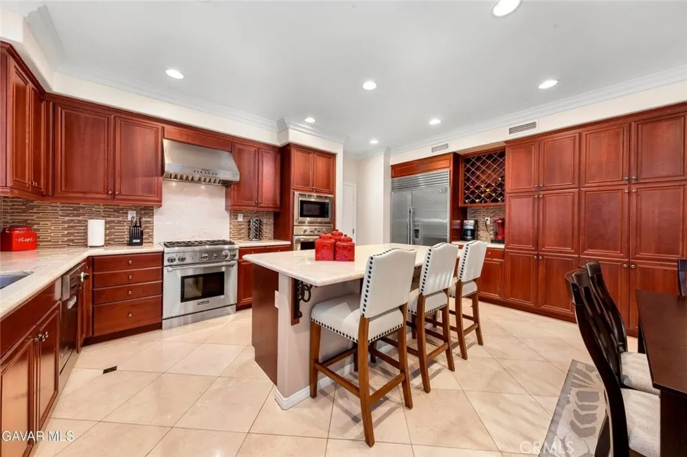 40929 Woodshire Palmdale, CA 93551