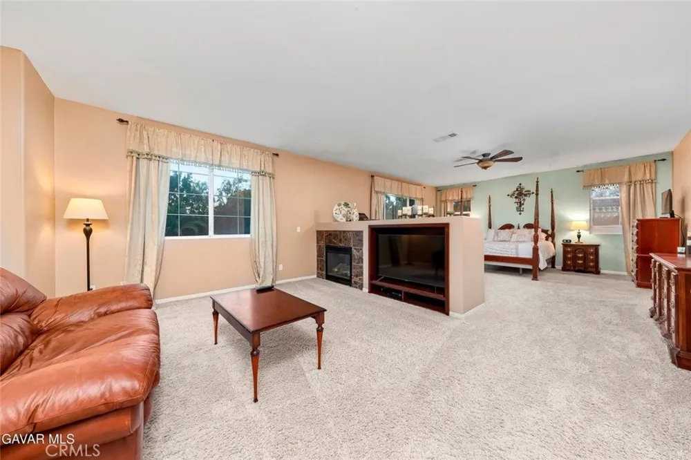 40929 Woodshire Palmdale, CA 93551