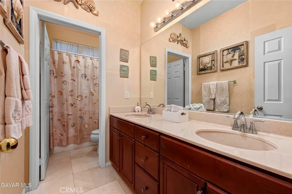 40929 Woodshire Palmdale, CA 93551