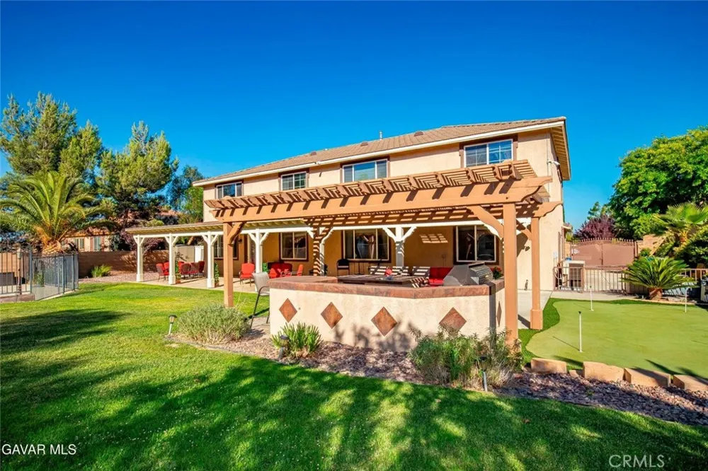 40929 Woodshire Palmdale, CA 93551