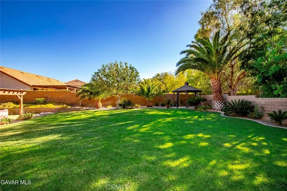40929 Woodshire Palmdale, CA 93551