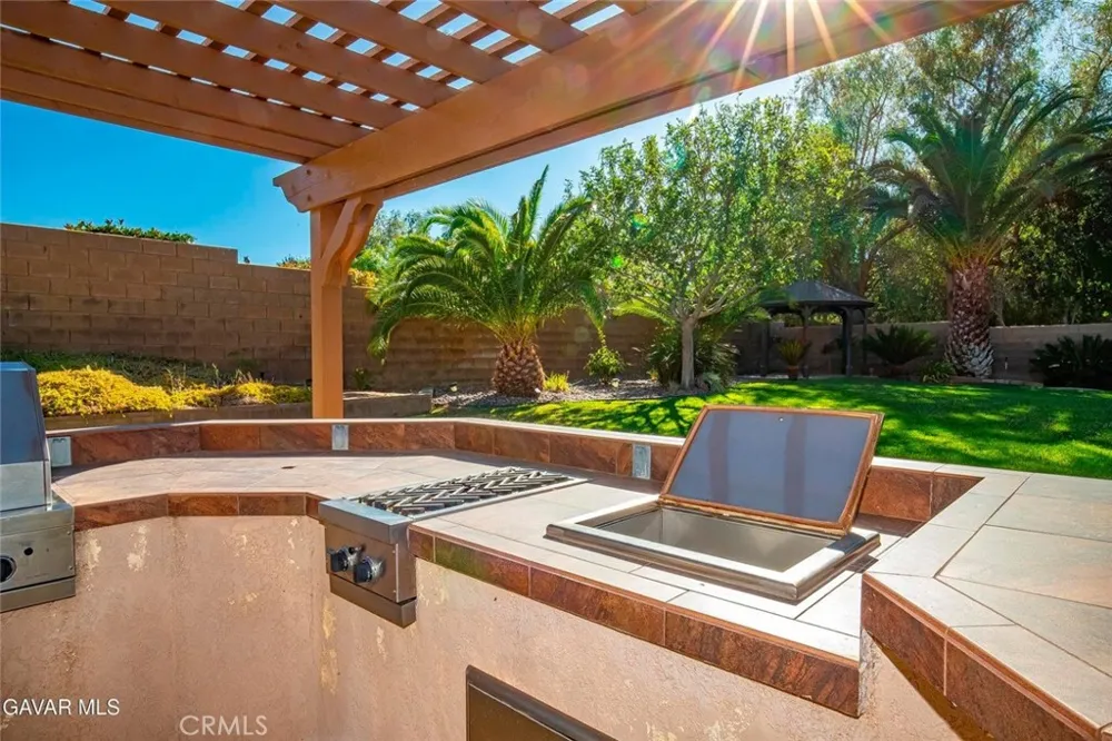 40929 Woodshire Palmdale, CA 93551