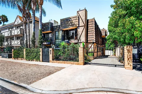 4455 Vista Del Monte