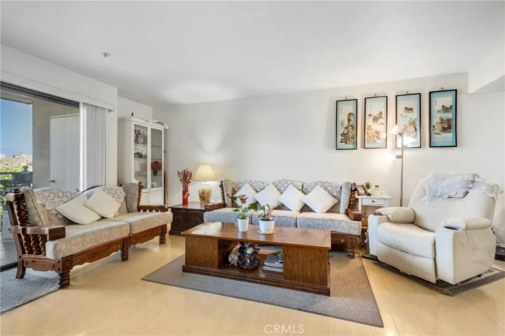 321 Orange Avenue #209 Monterey Park, CA 91755