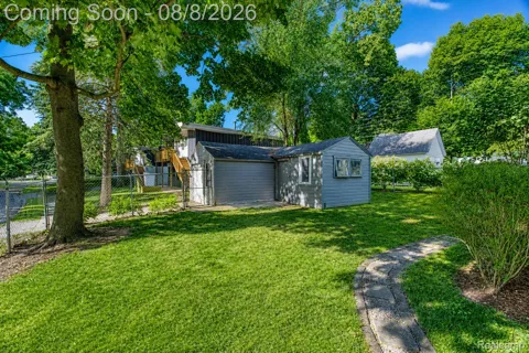 2001 Dexter Avenue