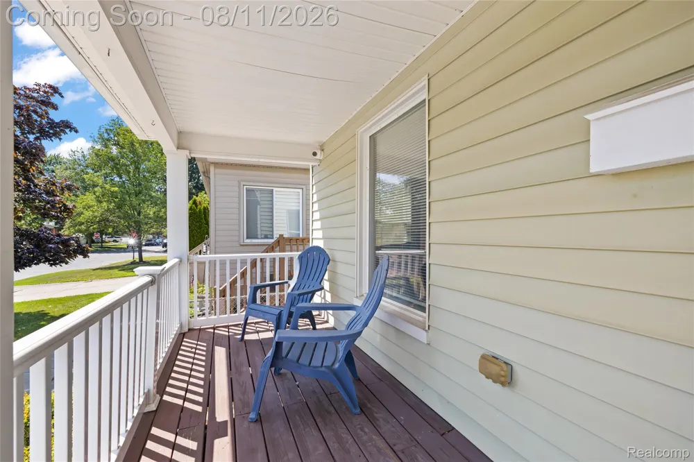 346 Sycamore Street Wyandotte City, MI 48192