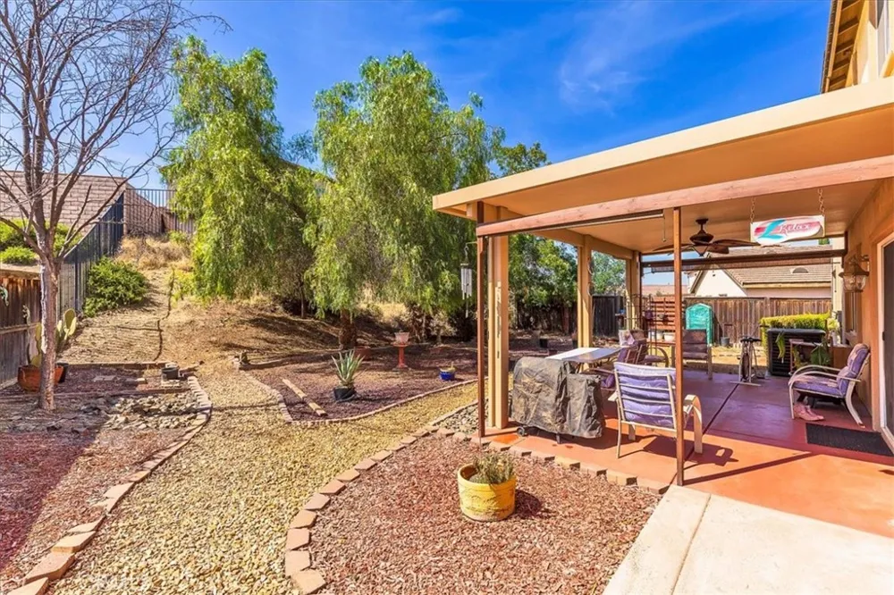 28984 Escalante Road Menifee, CA 92587