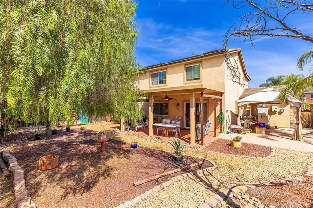 28984 Escalante Road Menifee, CA 92587