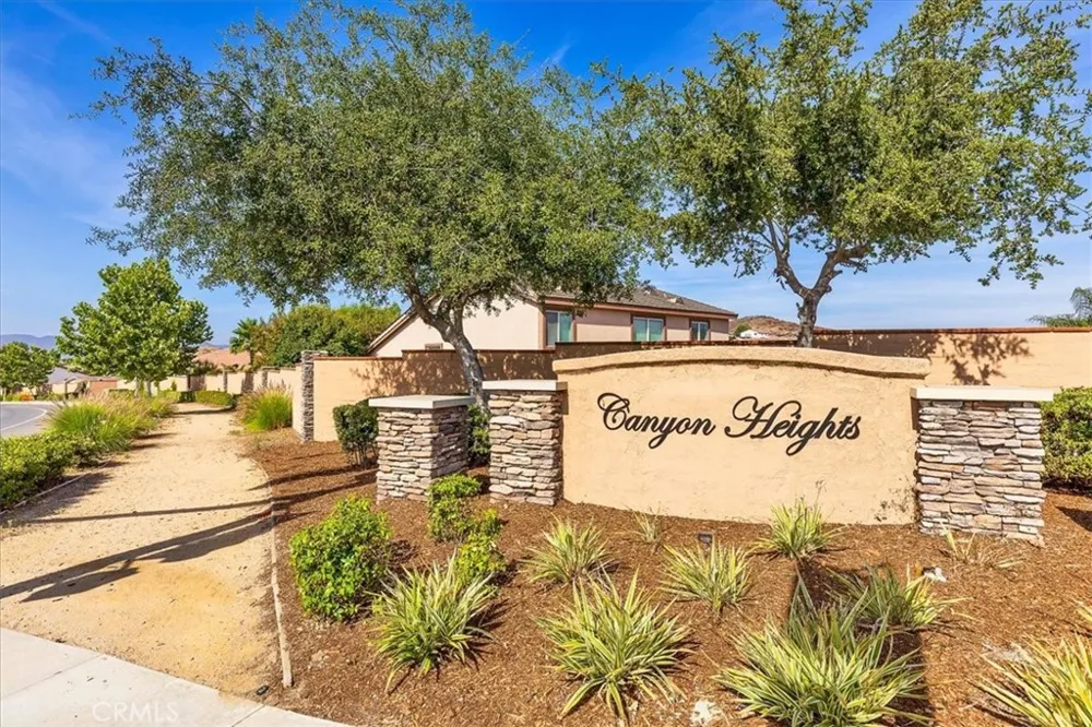 28984 Escalante Road Menifee, CA 92587