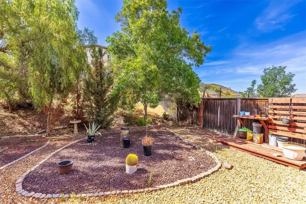 28984 Escalante Road Menifee, CA 92587