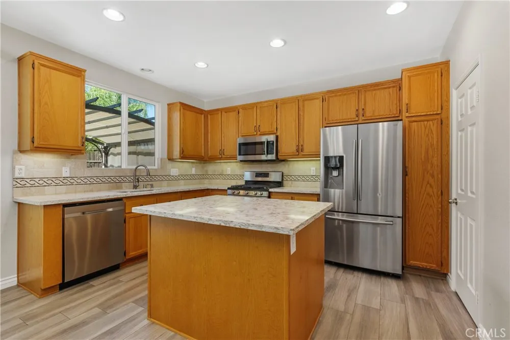 38209 Talavera Court Murrieta, CA 92563