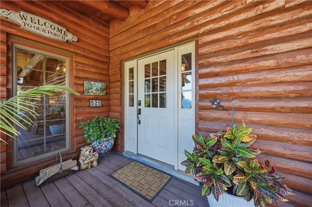 525 Calle Encanto El Cajon, CA 92019