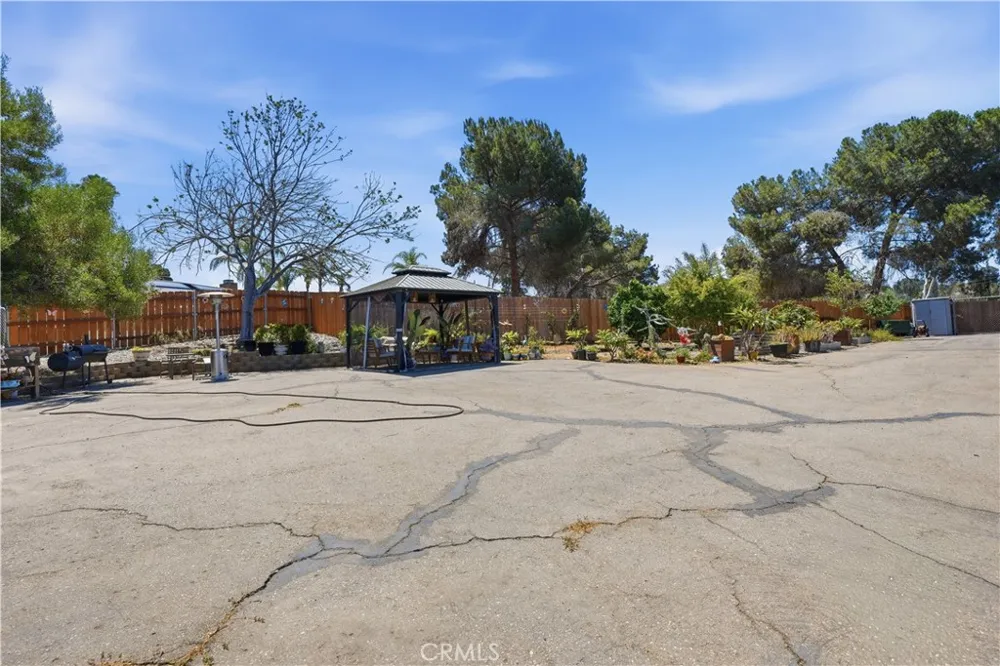 525 Calle Encanto El Cajon, CA 92019